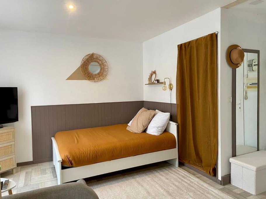 Studio Avec Balcon Proche Gare Apartment *
